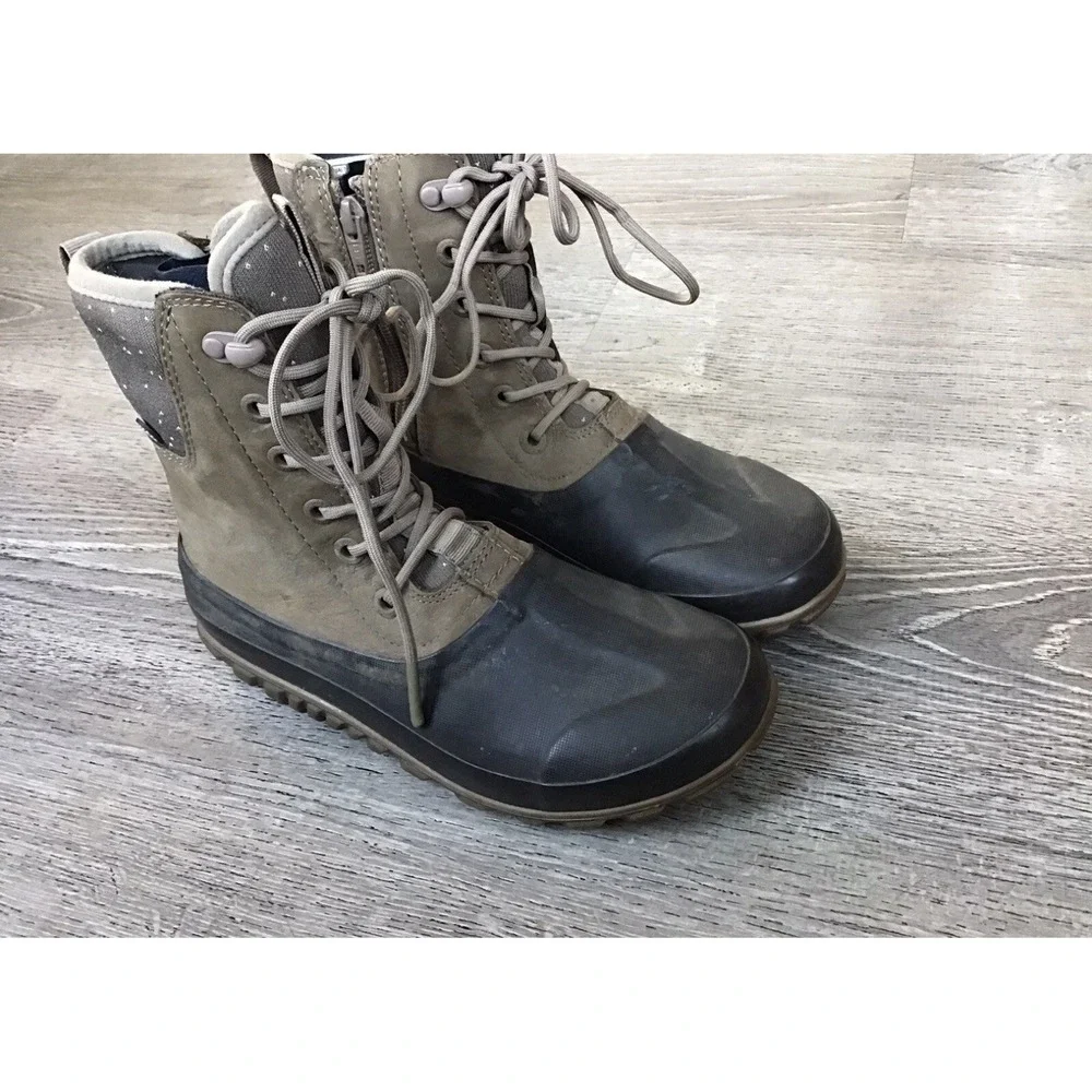 Bogs Womens Classic Casual Tall Leather Size 6 Neo-Tech Winter Boots 72548-240